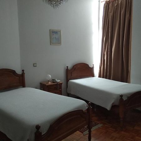 Bed and Breakfast Residencial Real - Antiga Rosas Vila Real Exterior foto