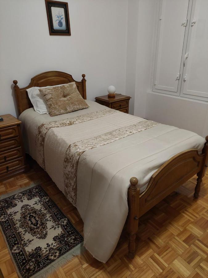 Bed and Breakfast Residencial Real - Antiga Rosas Vila Real Exterior foto